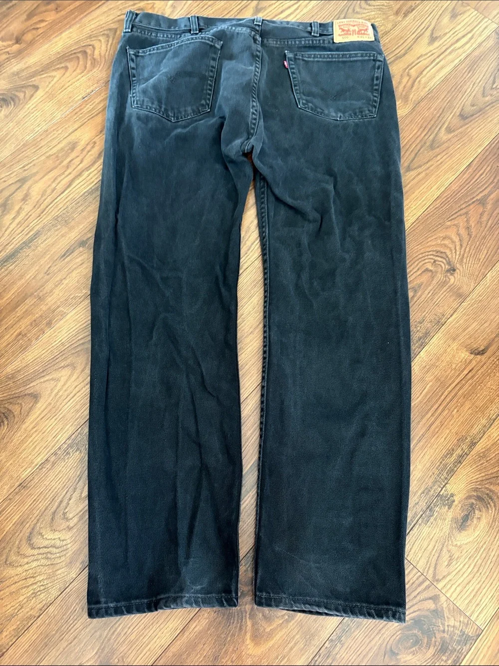Men’s Levi's Black 505 Straight Jeans with Signature Patch